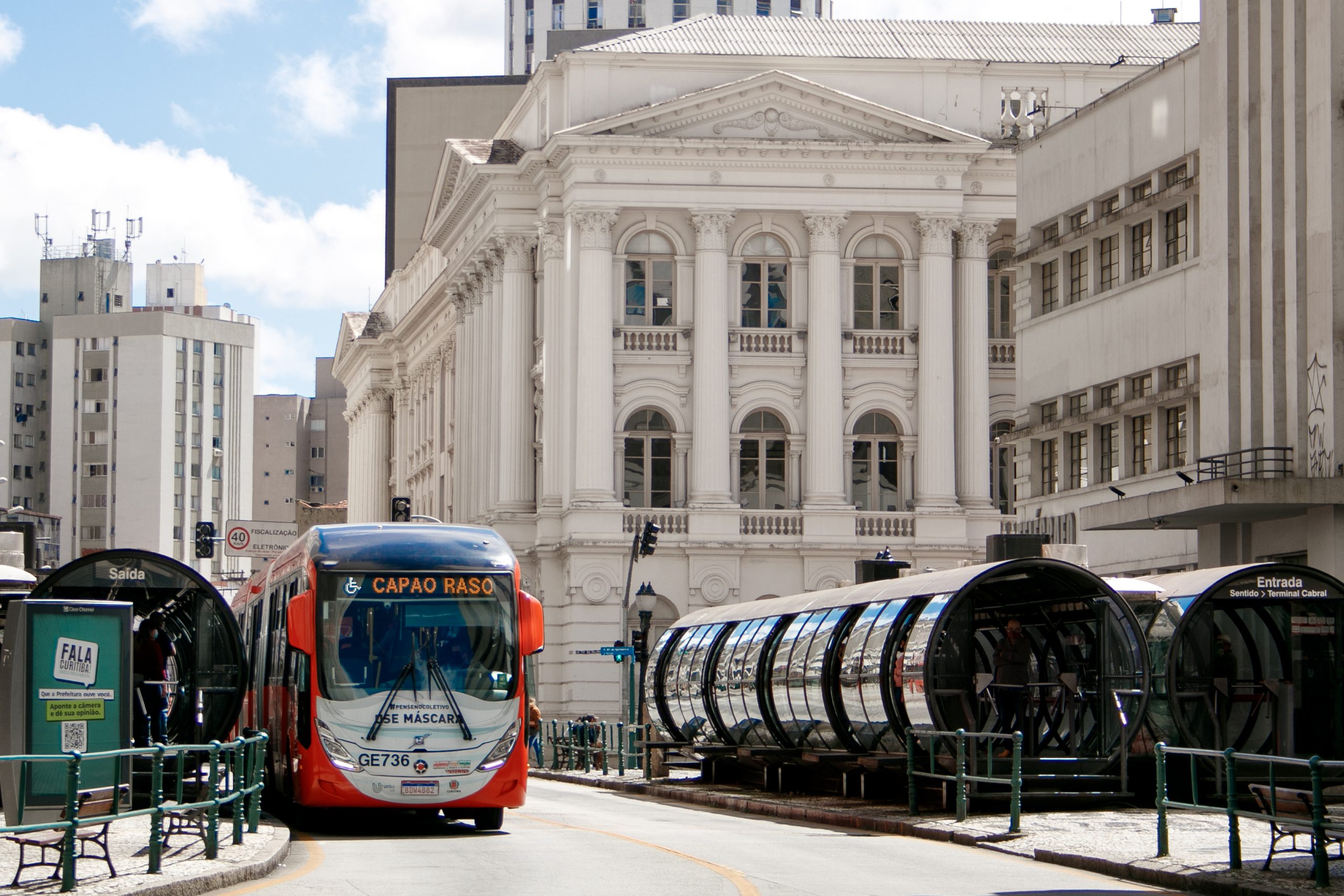 How Curitiba's BRT stations sparked a transport revolution – a history of  cities in 50 buildings, day 43, Cities